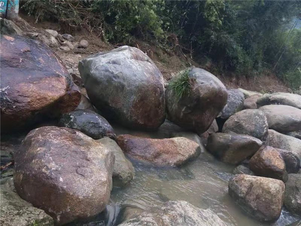 鹅卵石