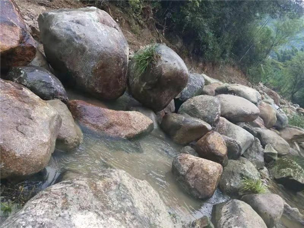鹅卵石